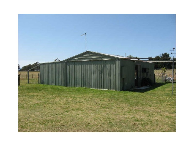 40 Fernbank Road, Lindenow South VIC 3875