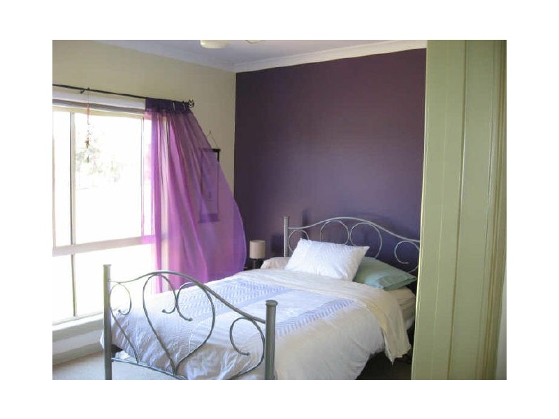 34 Hallier Court, Nicholson VIC 3882