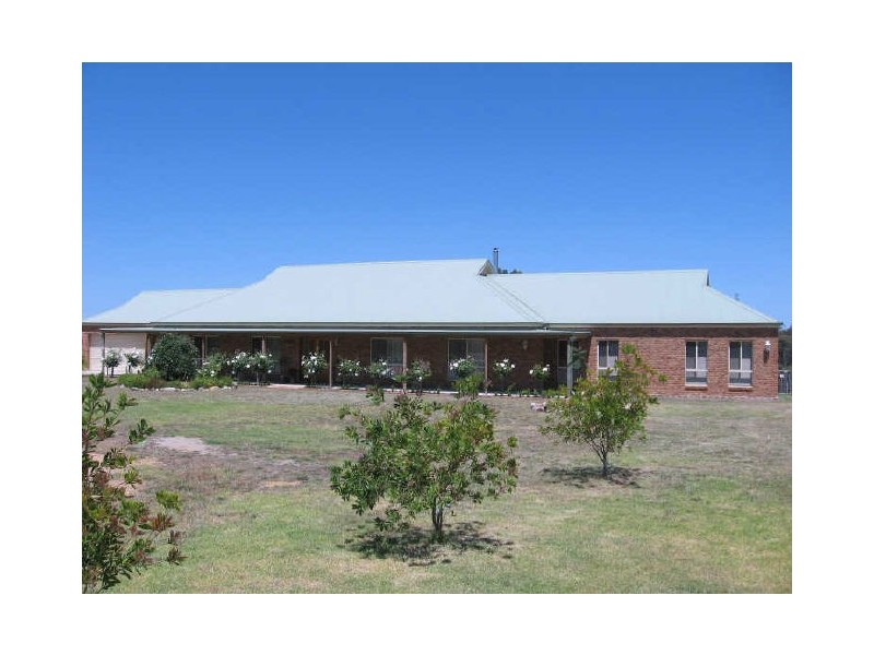 34 Hallier Court, Nicholson VIC 3882