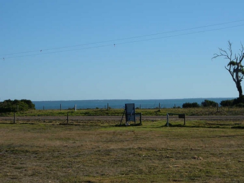 315 Reynolds Road, Metung VIC 3904