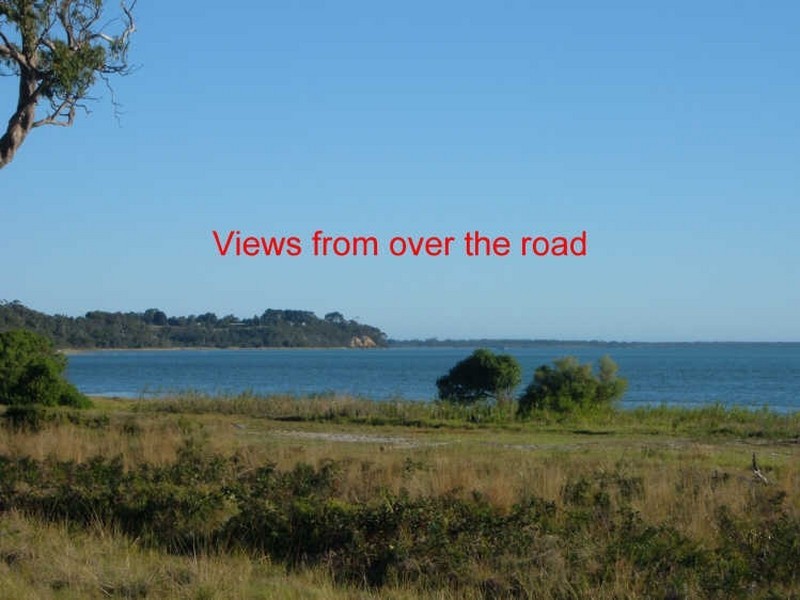 315 Reynolds Road, Metung VIC 3904