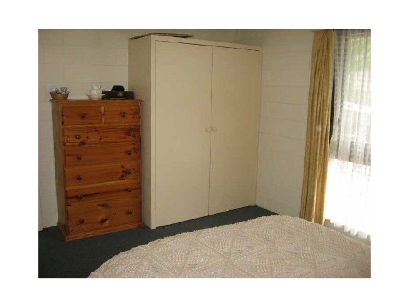 Bairnsdale VIC 3875