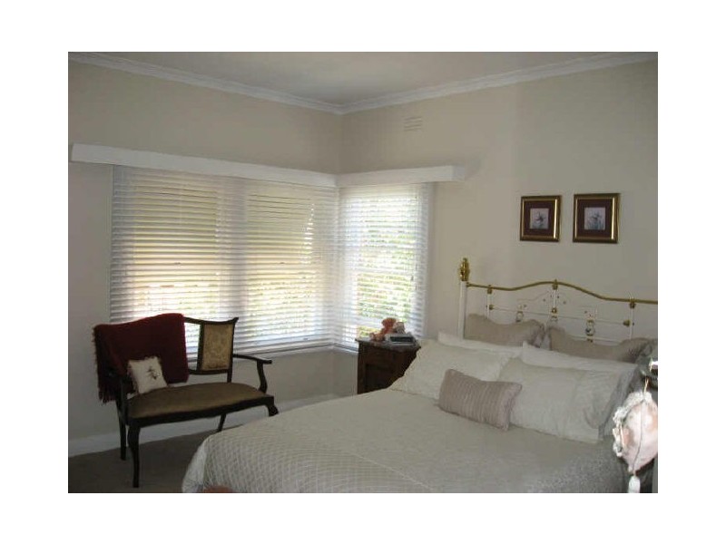 6 McCulloch Street, Bairnsdale VIC 3875