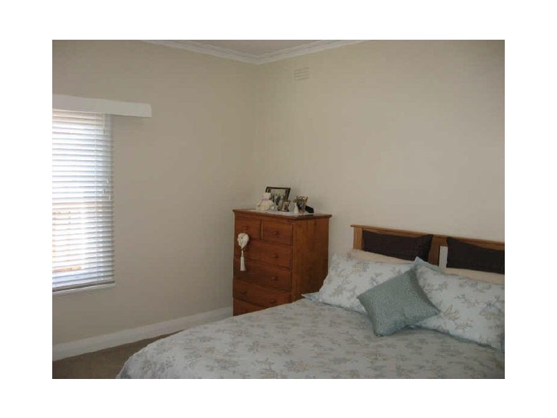 6 McCulloch Street, Bairnsdale VIC 3875