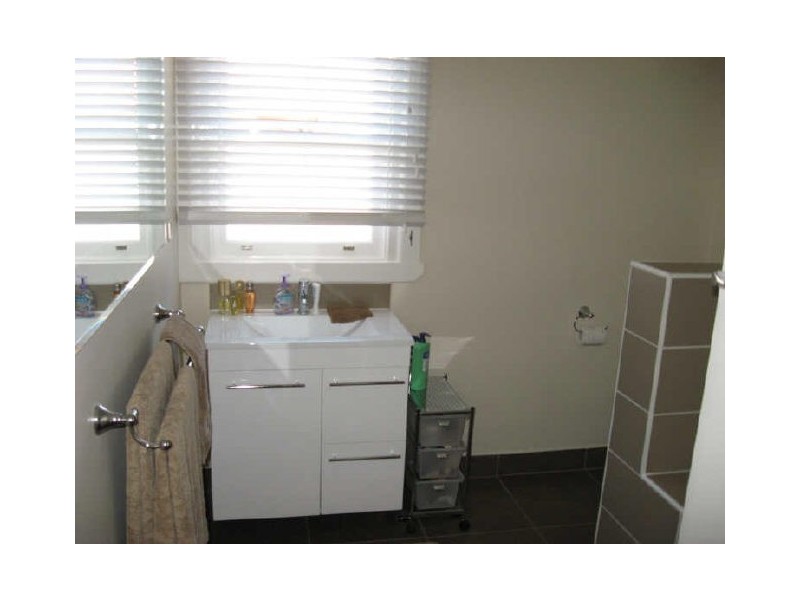 6 McCulloch Street, Bairnsdale VIC 3875