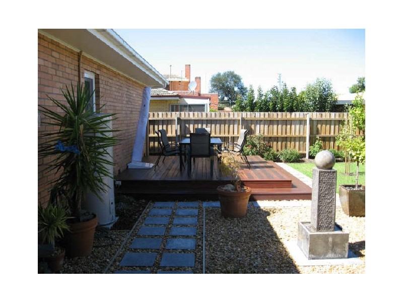 6 McCulloch Street, Bairnsdale VIC 3875