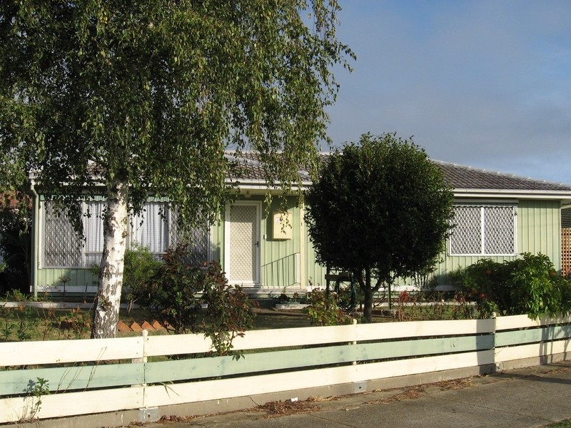 1 Flett Court, Bairnsdale VIC 3875