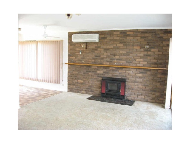 52 Riley Street, Bairnsdale VIC 3875