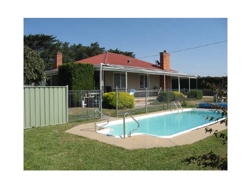 495 Bairnsdale Dargo Road, Hillside VIC 3875