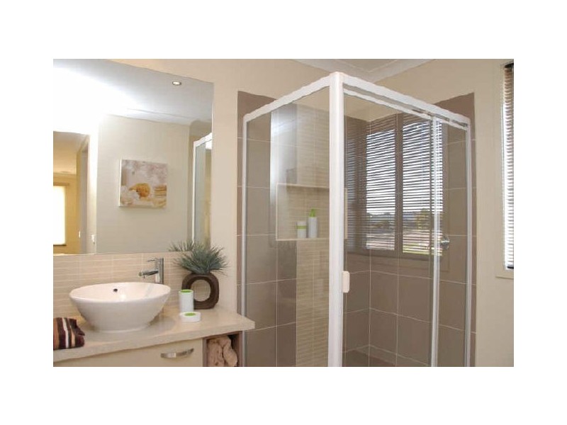 62 Howitt Avenue, Bairnsdale VIC 3875