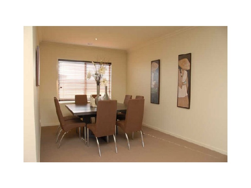 60 Howitt Avenue, Bairnsdale VIC 3875