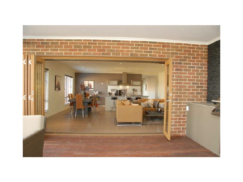 60 Howitt Avenue, Bairnsdale VIC 3875