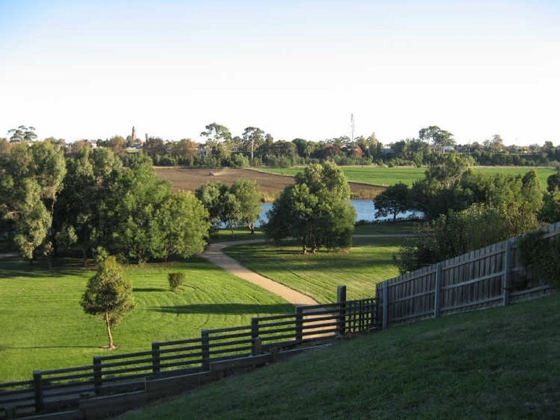 Lot 157 Charlton Place, Bairnsdale VIC 3875