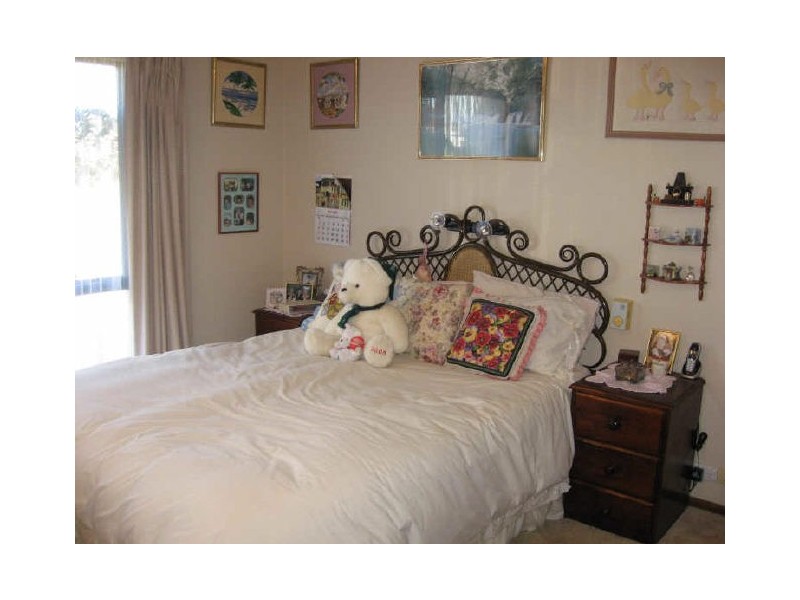 9 Henderson Court, Bairnsdale VIC 3875