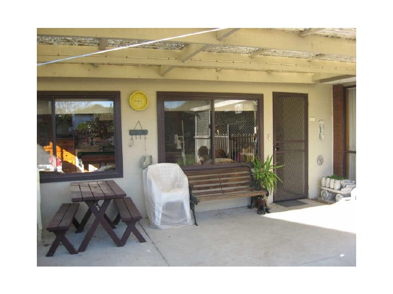 9 Henderson Court, Bairnsdale VIC 3875