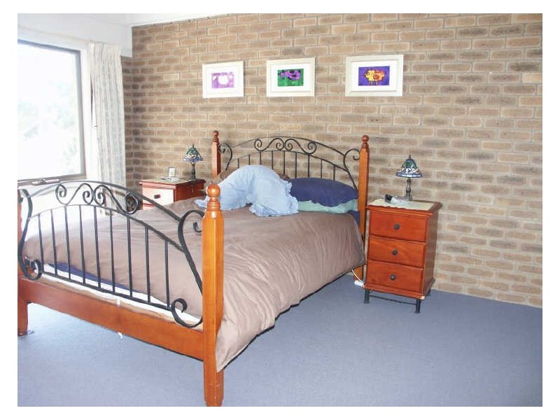 Bairnsdale VIC 3875