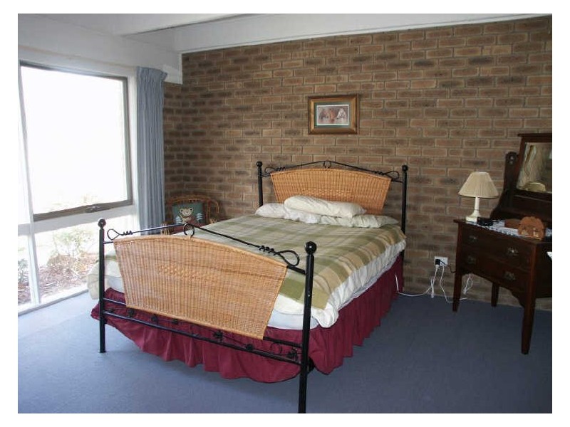 Bairnsdale VIC 3875
