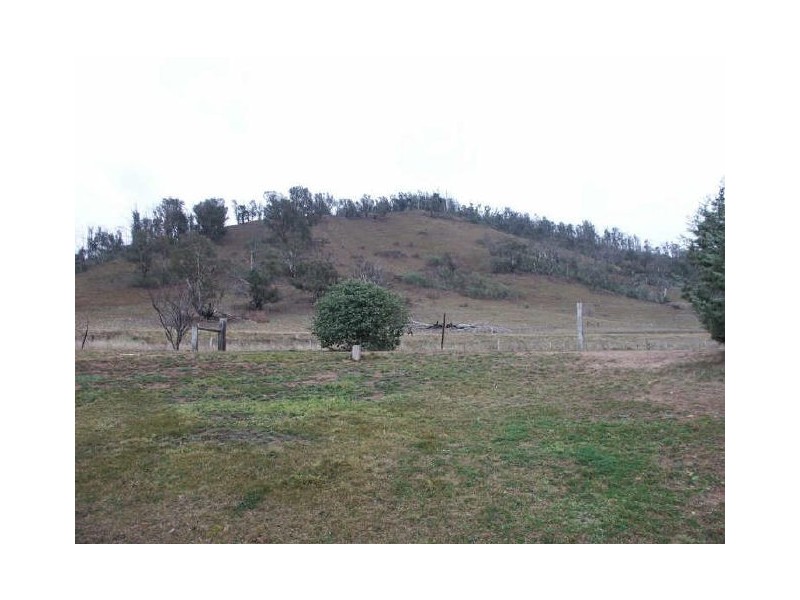 Omeo VIC 3898