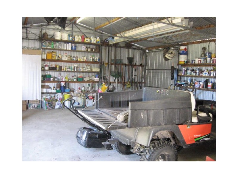 Bairnsdale VIC 3875