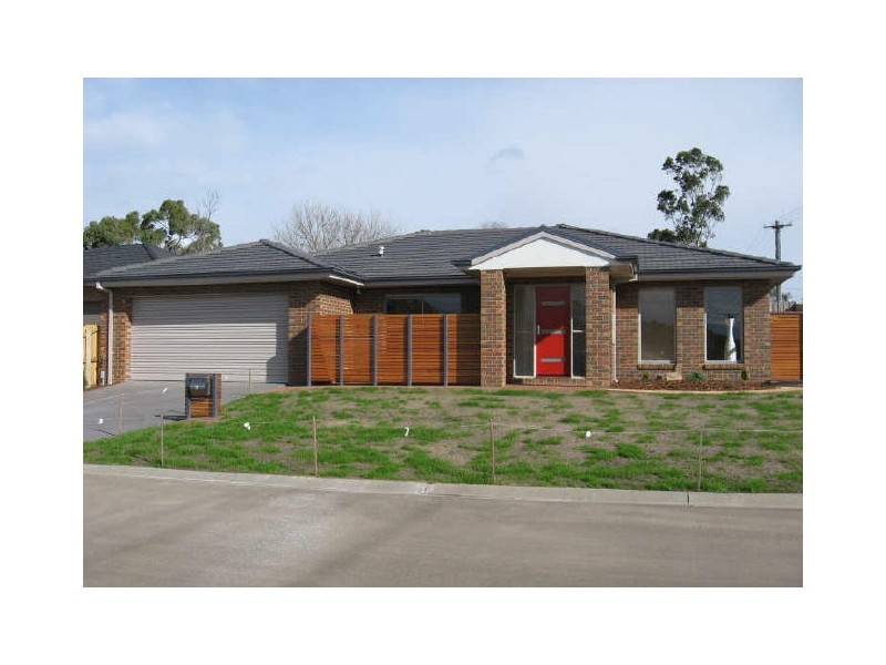 6 Stokes Court, Bairnsdale VIC 3875