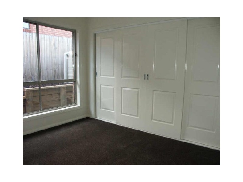 6 Stokes Court, Bairnsdale VIC 3875