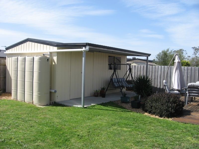 21 Deakin Avenue, Bairnsdale VIC 3875