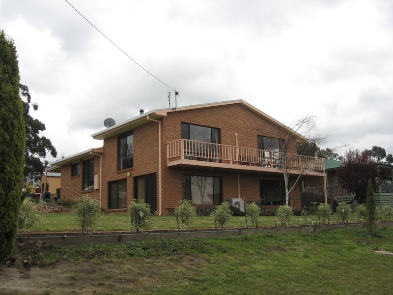 3 Bradley Court, Nicholson VIC 3882