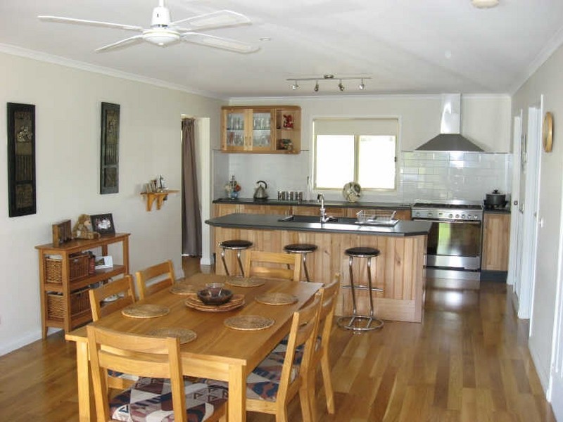 54 Dooley Street, Bairnsdale VIC 3875