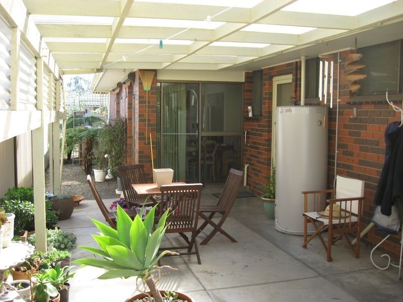 17 Gray, Bairnsdale VIC 3875