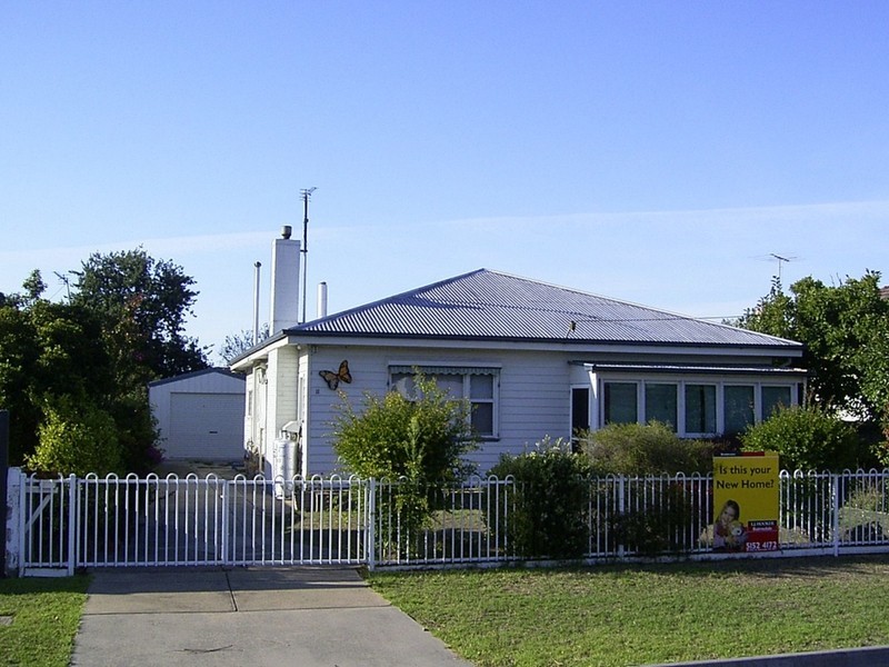 11 Pinnock Street, Bairnsdale VIC 3875
