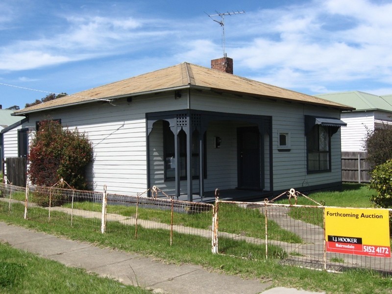 13 Macarthur Street, Bairnsdale VIC 3875