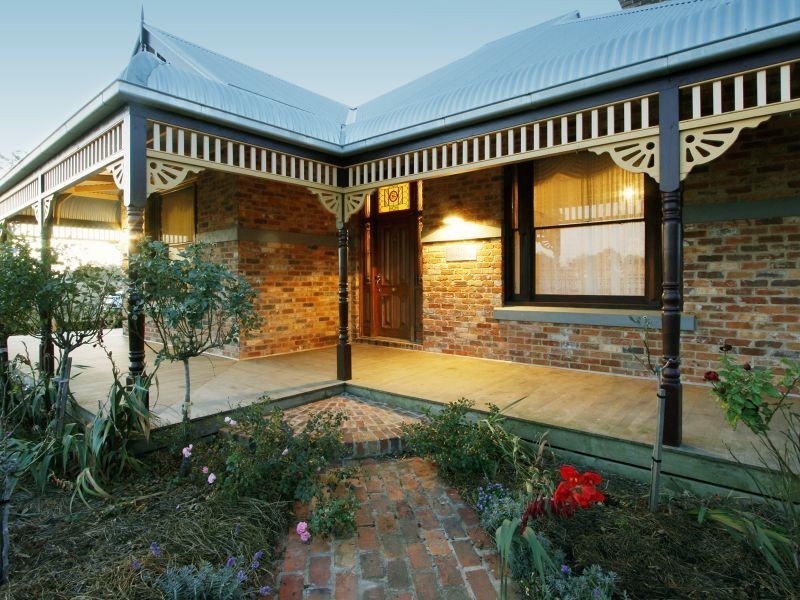 Bairnsdale VIC 3875