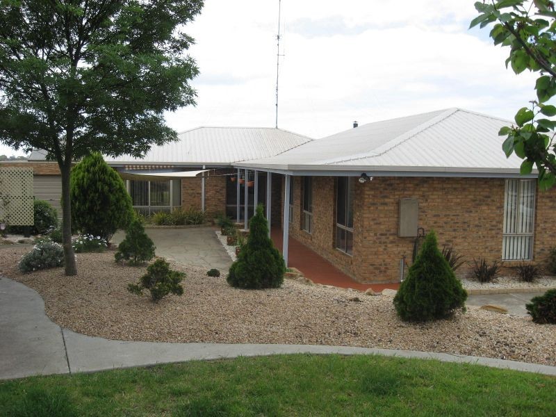 8 Marrah Drive, Bairnsdale VIC 3875