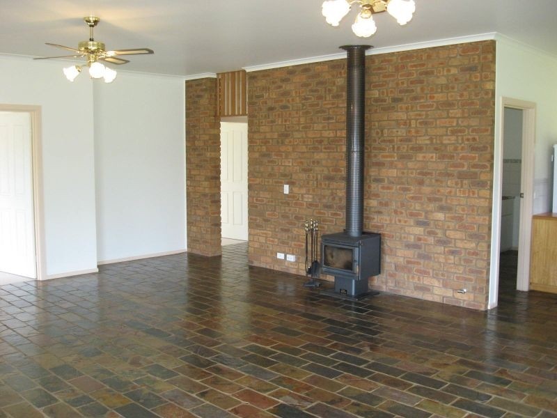 22 Heredon Court, Sarsfield VIC 3875