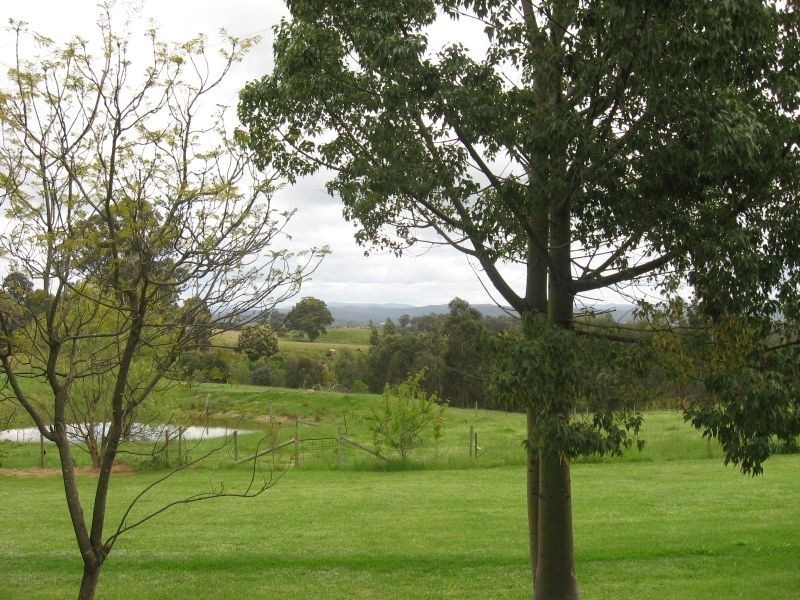 Bairnsdale VIC 3875