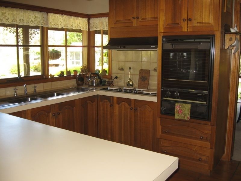 170 Bellbird Road, Bairnsdale VIC 3875