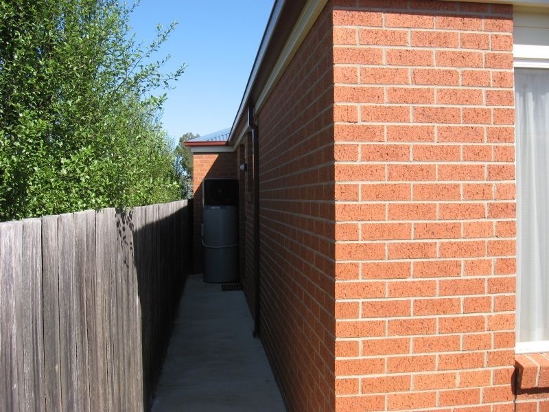 Bairnsdale VIC 3875