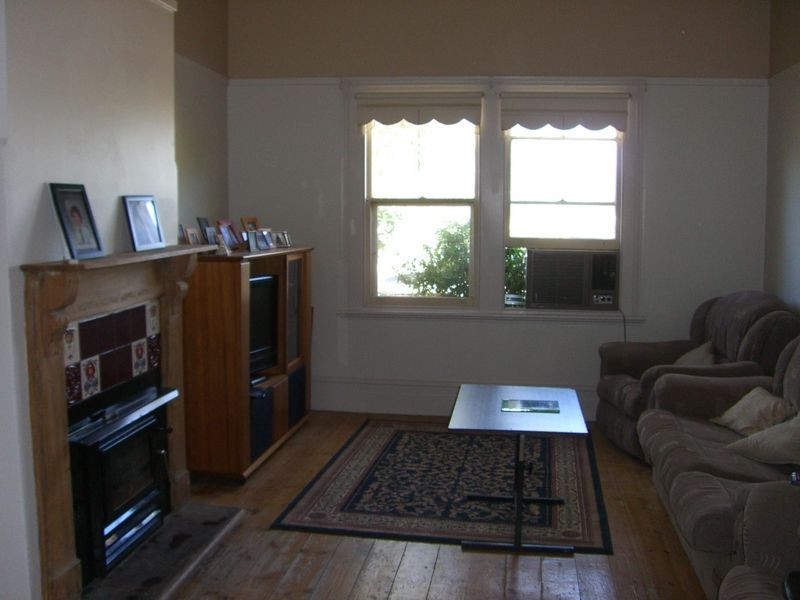 Bairnsdale VIC 3875