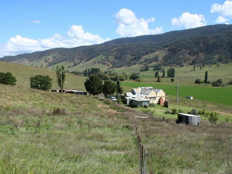 179 Faithfulls Access Road, Omeo VIC 3898