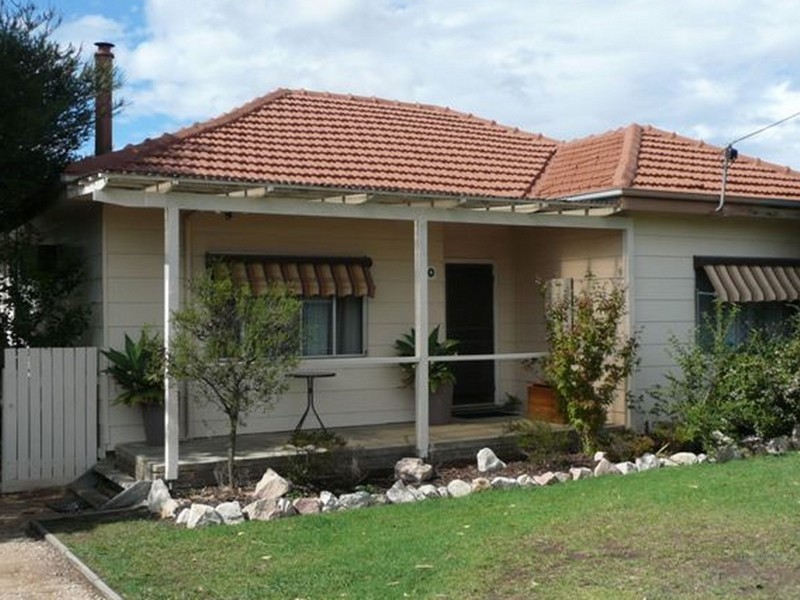 10 Sarsfield Road, Nicholson VIC 3882