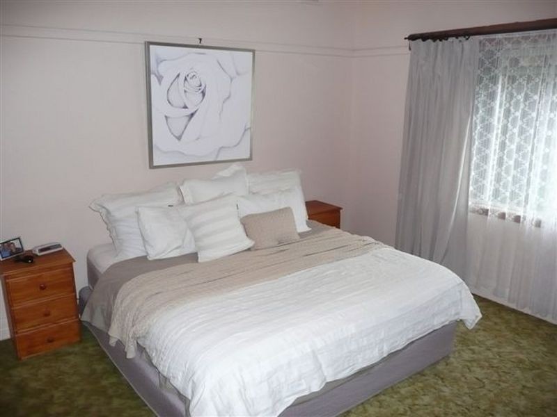 10 Sarsfield Road, Nicholson VIC 3882