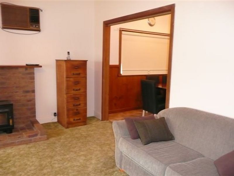 10 Sarsfield Road, Nicholson VIC 3882