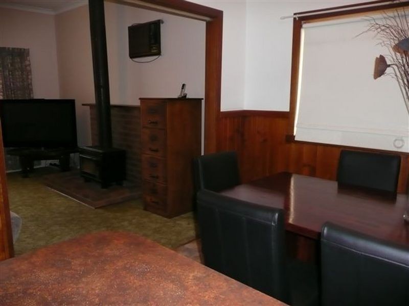 10 Sarsfield Road, Nicholson VIC 3882