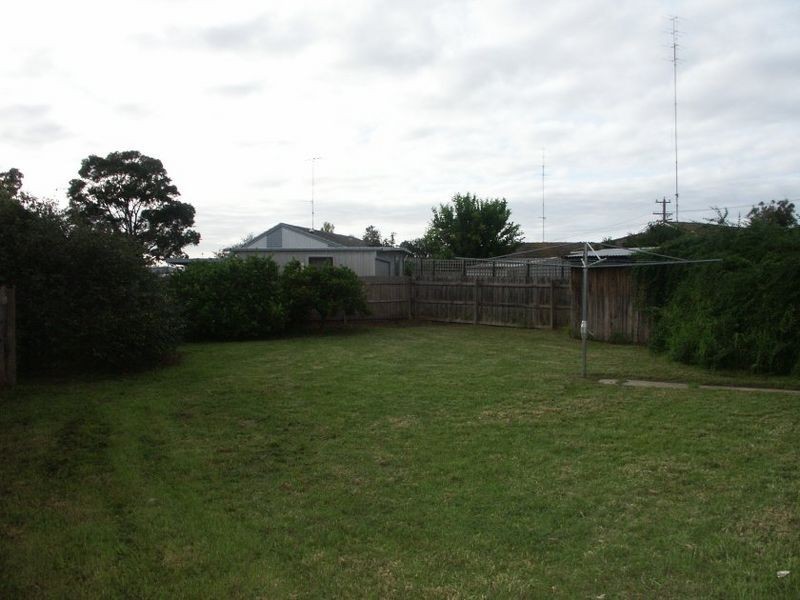 11 Vivian Court, Bairnsdale VIC 3875