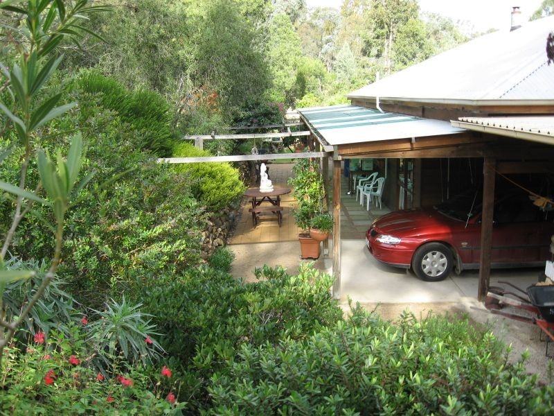 90 Deep Creek Road, Wiseleigh VIC 3885