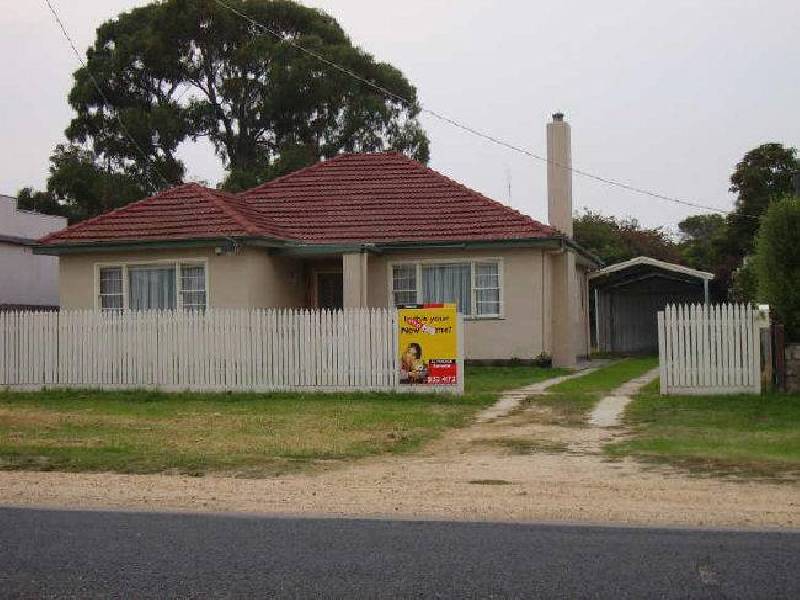 14 Moroney Street, Bairnsdale VIC 3875