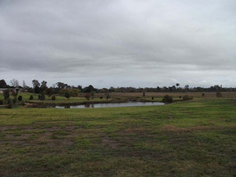 298/ The Billabong, Bairnsdale VIC 3875