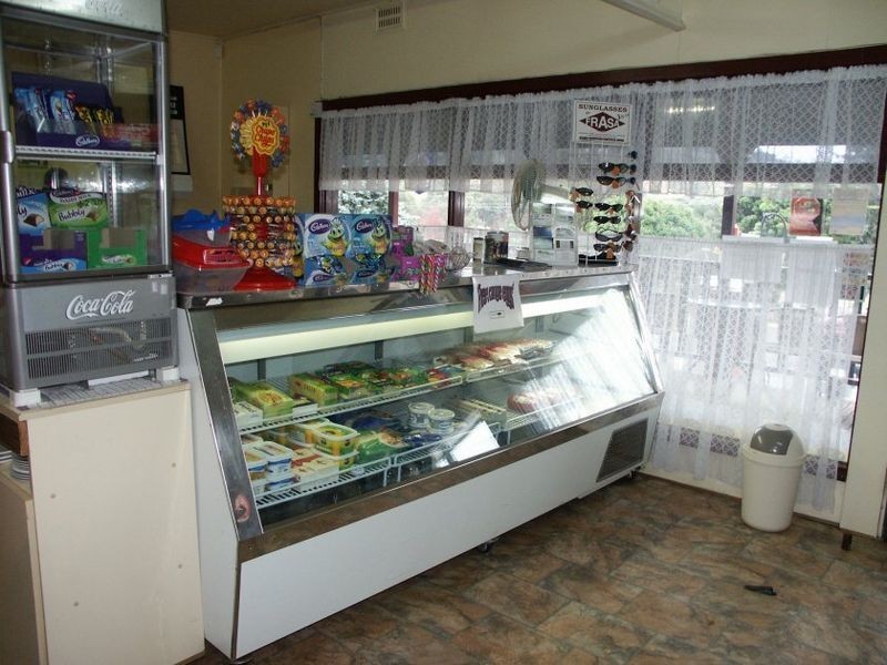 5068 Great Alpine Road ( Ensay General Store), Ensay VIC 3895