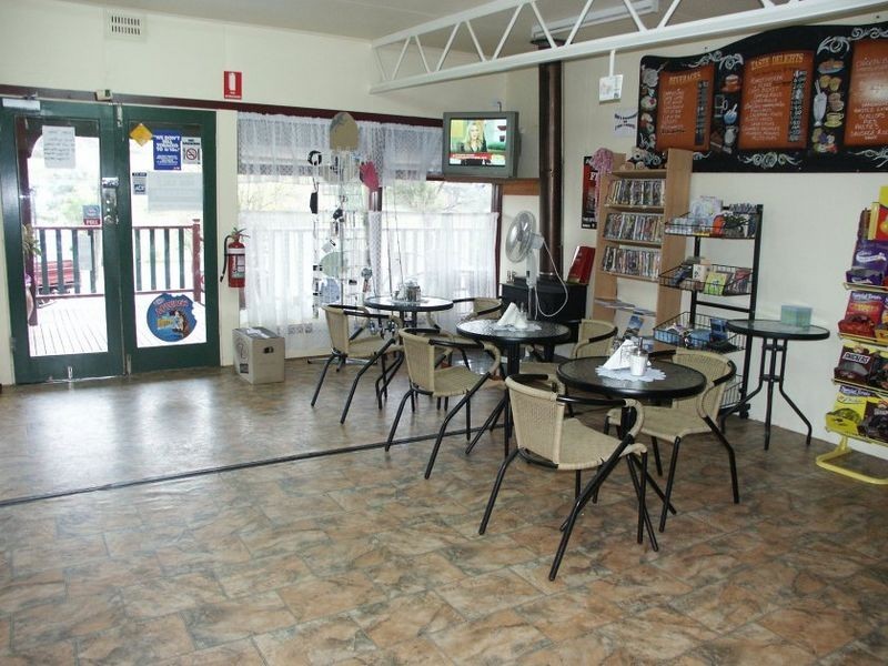 5068 Great Alpine Road ( Ensay General Store), Ensay VIC 3895