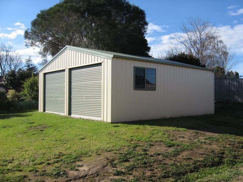 16 McKenzie Street, Bairnsdale VIC 3875